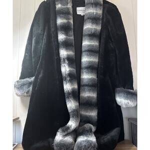 Vintage 80’s Scandinavian Faux Fur & Leather Co High Pile Coat Women Medium